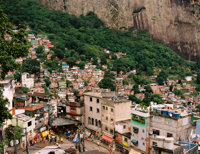 Favela do RJ foto Marc Ohrem-Leclef